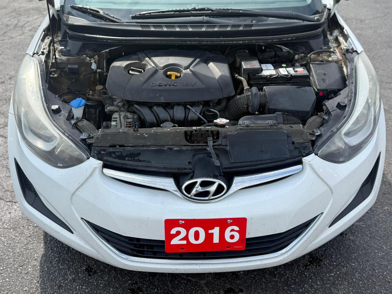 2016 Hyundai Elantra GL - Photo #9