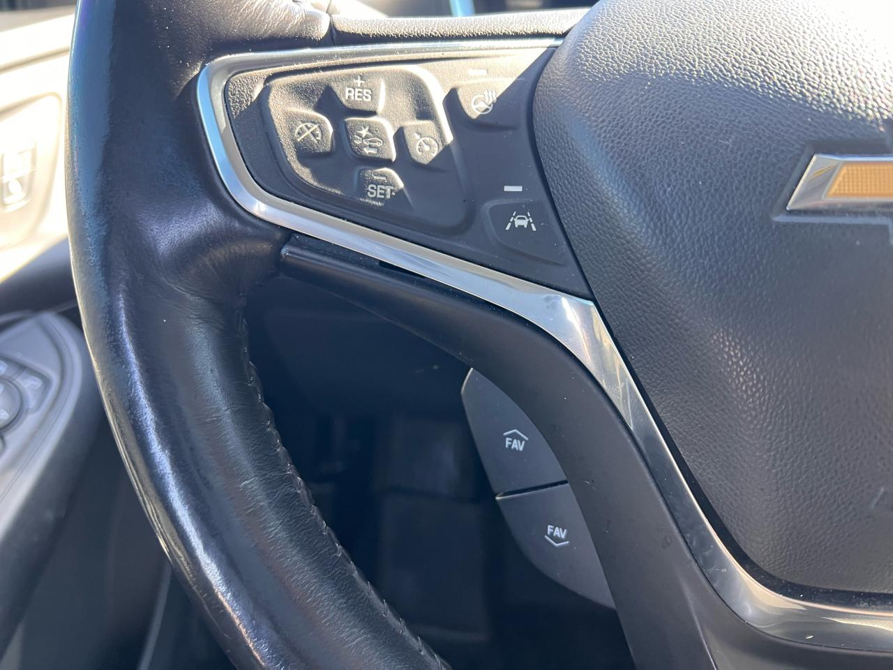 2017 Chevrolet Volt Premier Photo51