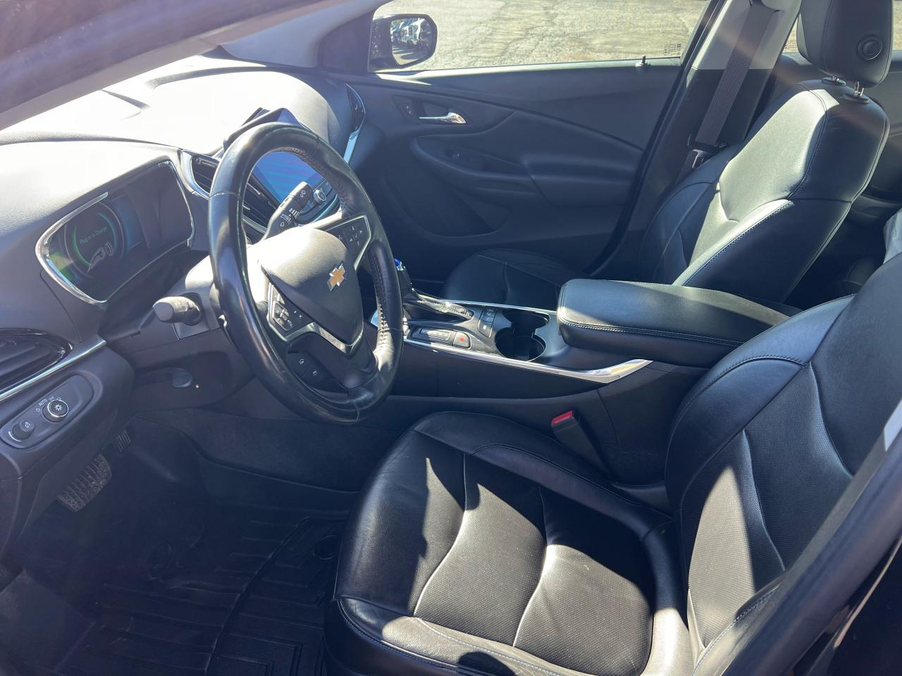 2017 Chevrolet Volt Premier Photo44