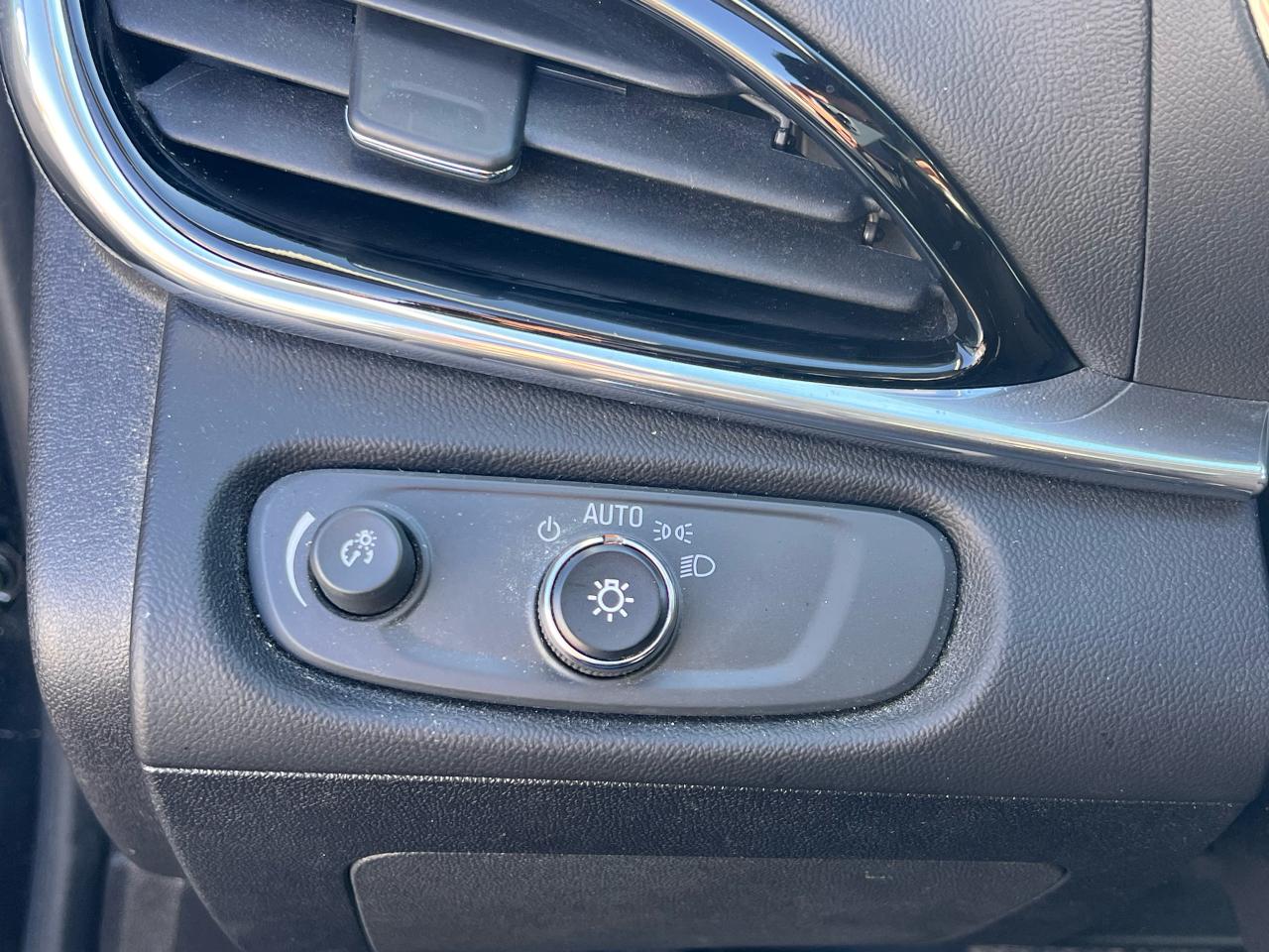 2017 Chevrolet Volt Premier Photo57