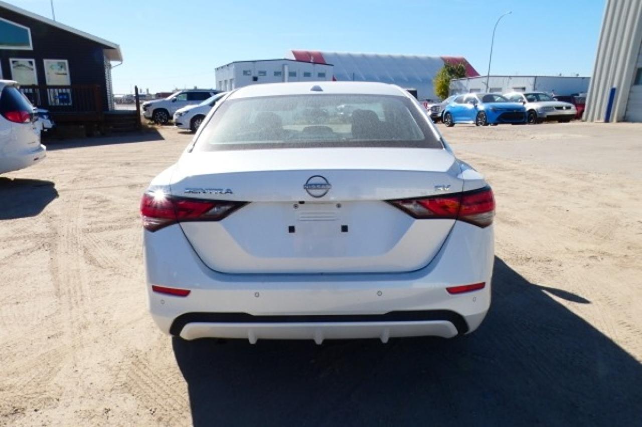 2024 Nissan Sentra SV w/Htd cloth, BUC - Photo #7