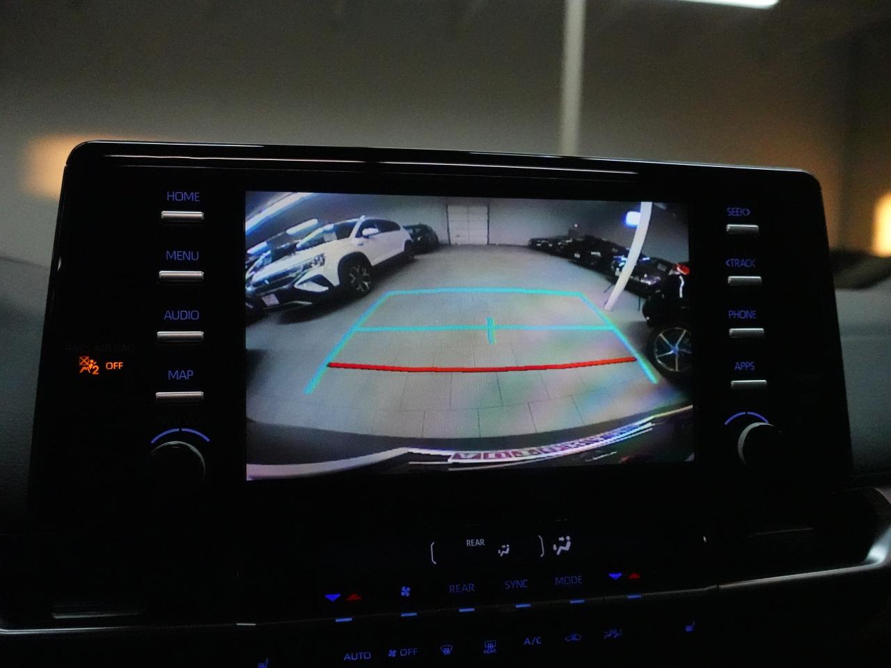 2021 Toyota Sienna XLE HYBRID | AWD | 8Pass | Leather | Sunroof | BSM Photo