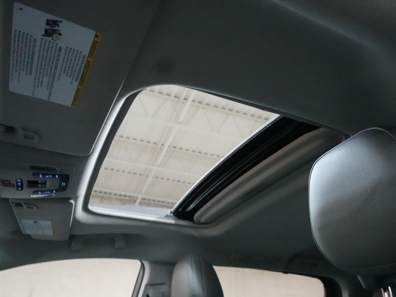 2021 Toyota Sienna XLE HYBRID | AWD | 8Pass | Leather | Sunroof | BSM Photo