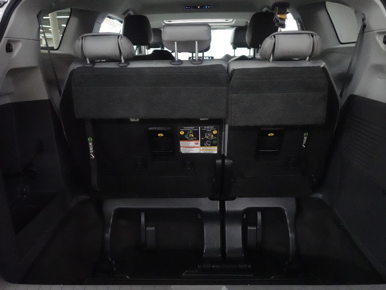 2021 Toyota Sienna XLE HYBRID | AWD | 8Pass | Leather | Sunroof | BSM Photo