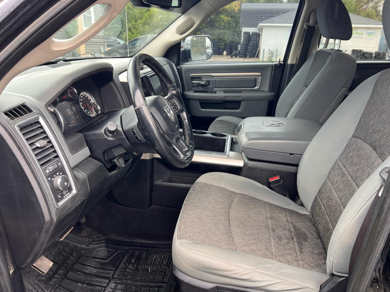 2014 RAM 1500 Big Horn Photo