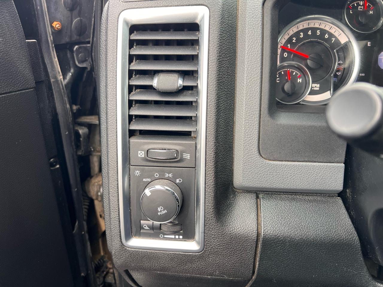 2014 RAM 1500 Big Horn Photo