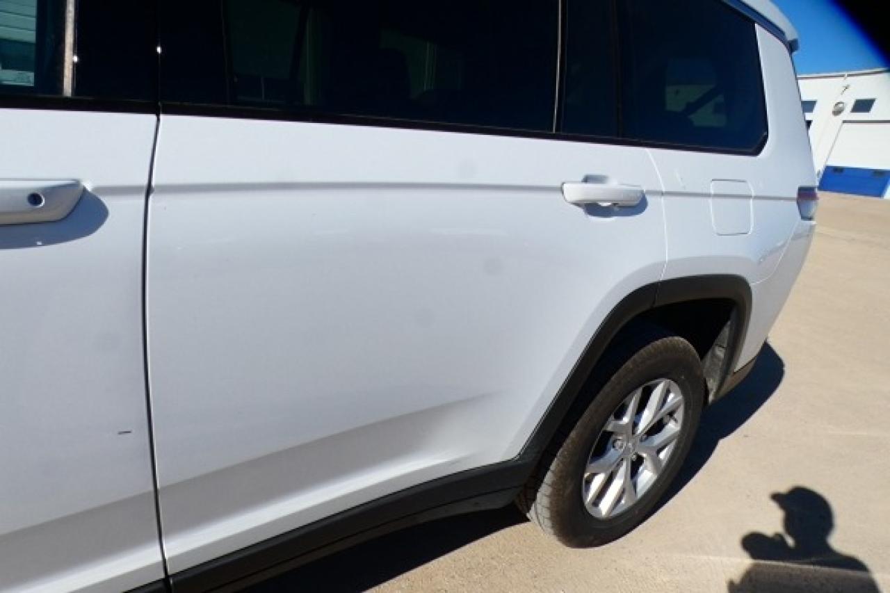 2023 Jeep Grand Cherokee L  7 pass. 4x4 w/H&C L, pano S/R, NAV, BUC - Photo #29