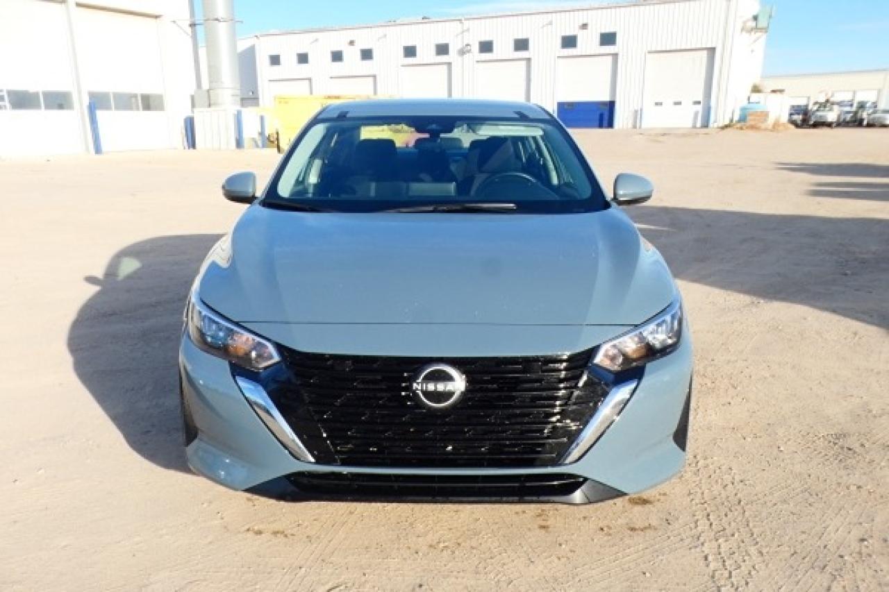 2024 Nissan Sentra SV w/Htd cloth, BUC - Photo #3
