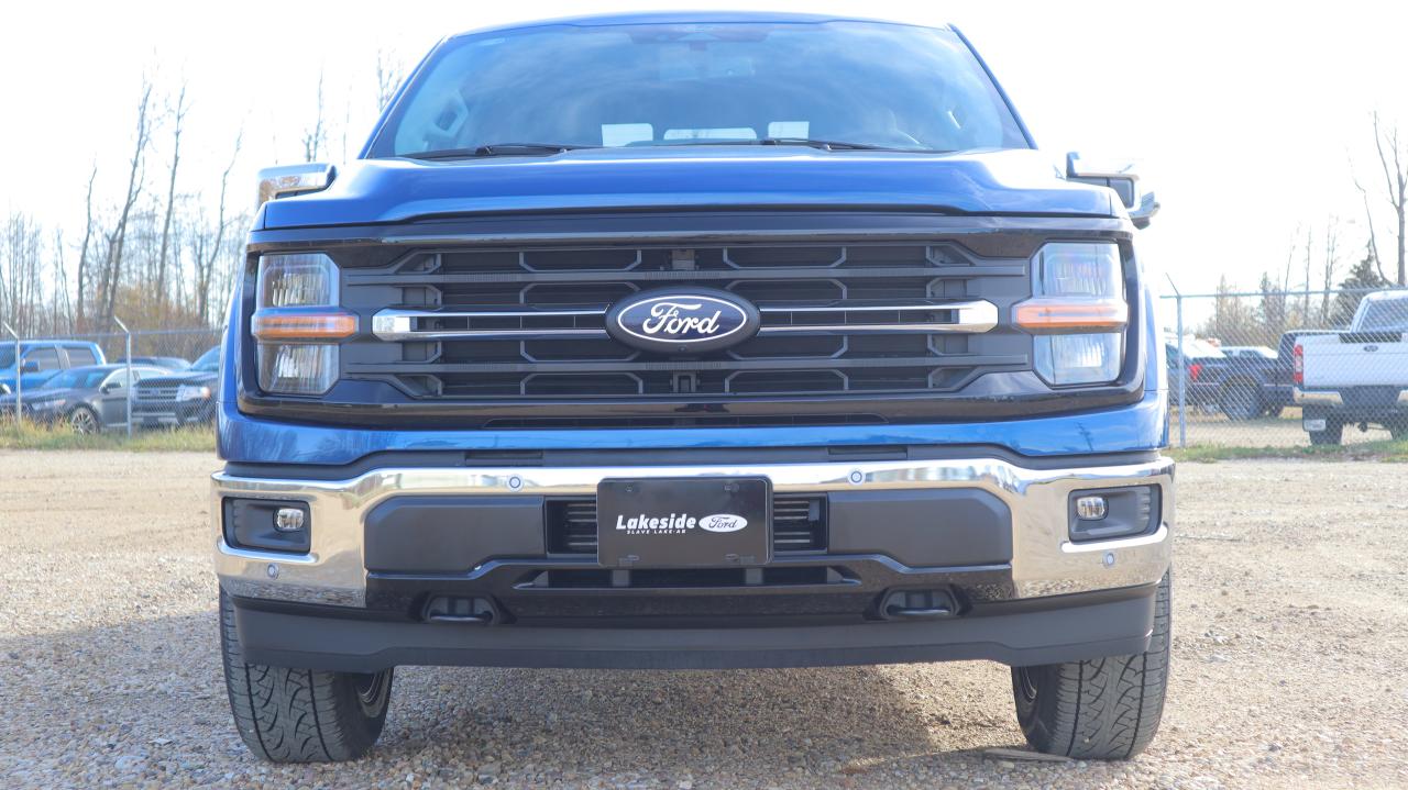 2025 Ford F-150 XLT Photo5