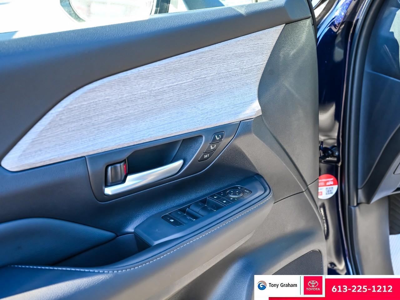 2025 Toyota Grand Highlander Hybrid LIMITED Photo