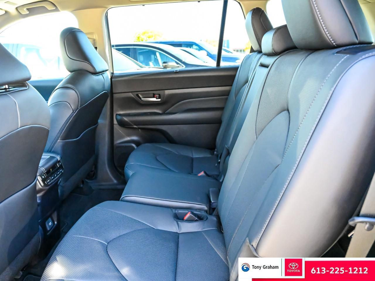 2025 Toyota Grand Highlander Hybrid LIMITED Photo