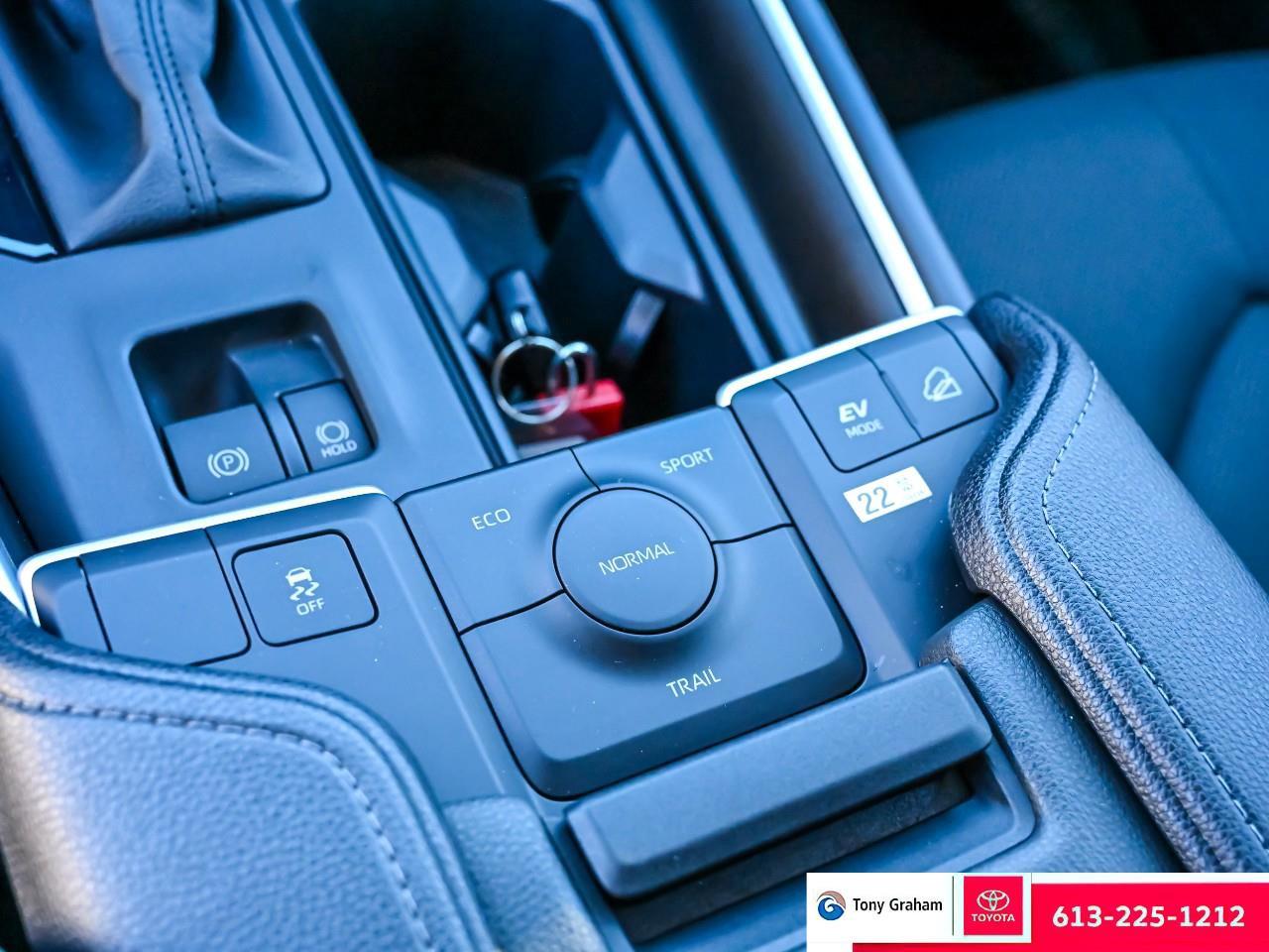 2025 Toyota Grand Highlander Hybrid LIMITED Photo