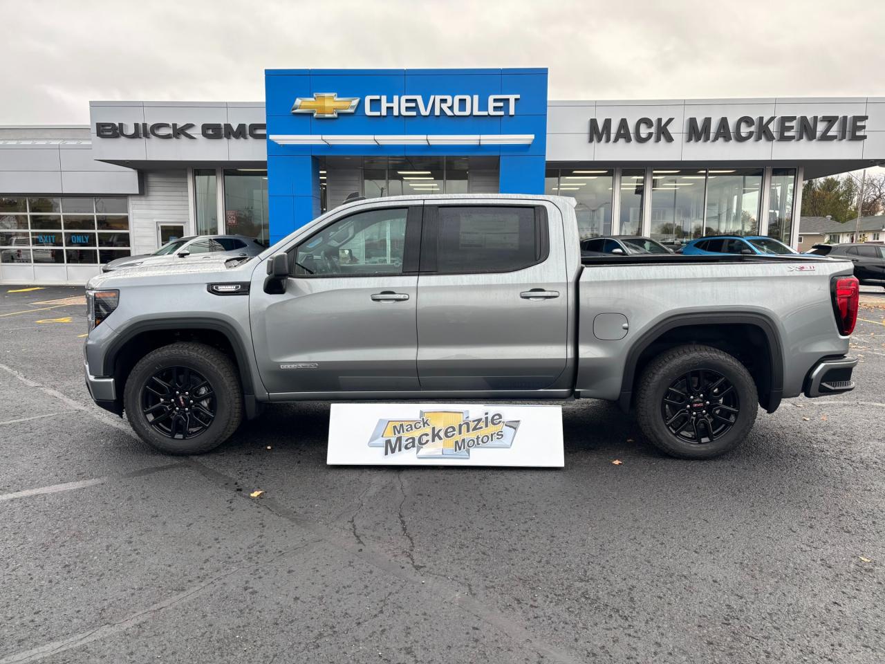 2026 GMC Sierra 1500 2026 GMC Sierra Elevation Crew Cab 4WD Photo