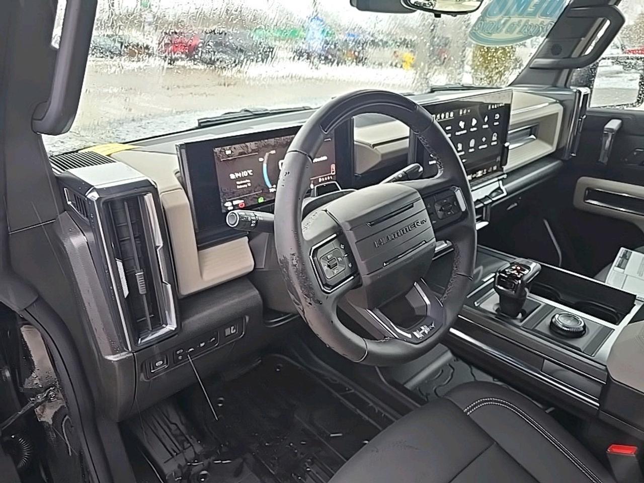 2026 GMC HUMMER EV SUV 2X *Used Dealer Demo* Photo3