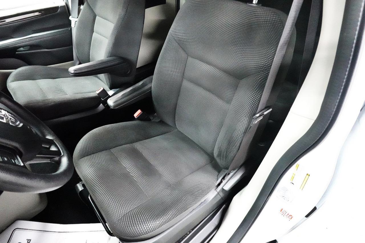 2020 Dodge Grand Caravan SALE SPECIAL- MUST GO, WELL MAINTAINED, BACK CAM Photo