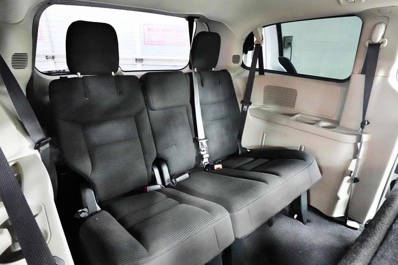 2020 Dodge Grand Caravan SALE SPECIAL- MUST GO, WELL MAINTAINED, BACK CAM Photo