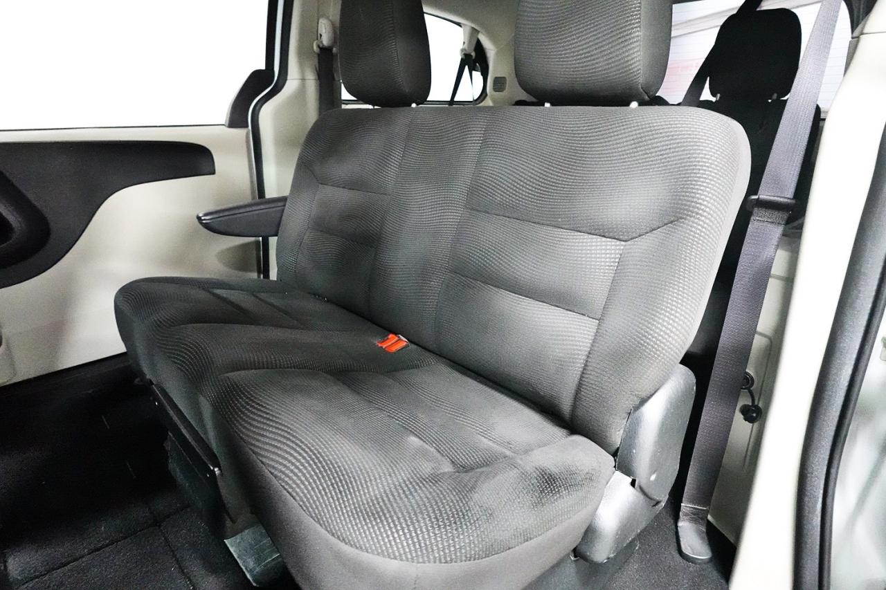 2020 Dodge Grand Caravan SALE SPECIAL- MUST GO, WELL MAINTAINED, BACK CAM Photo