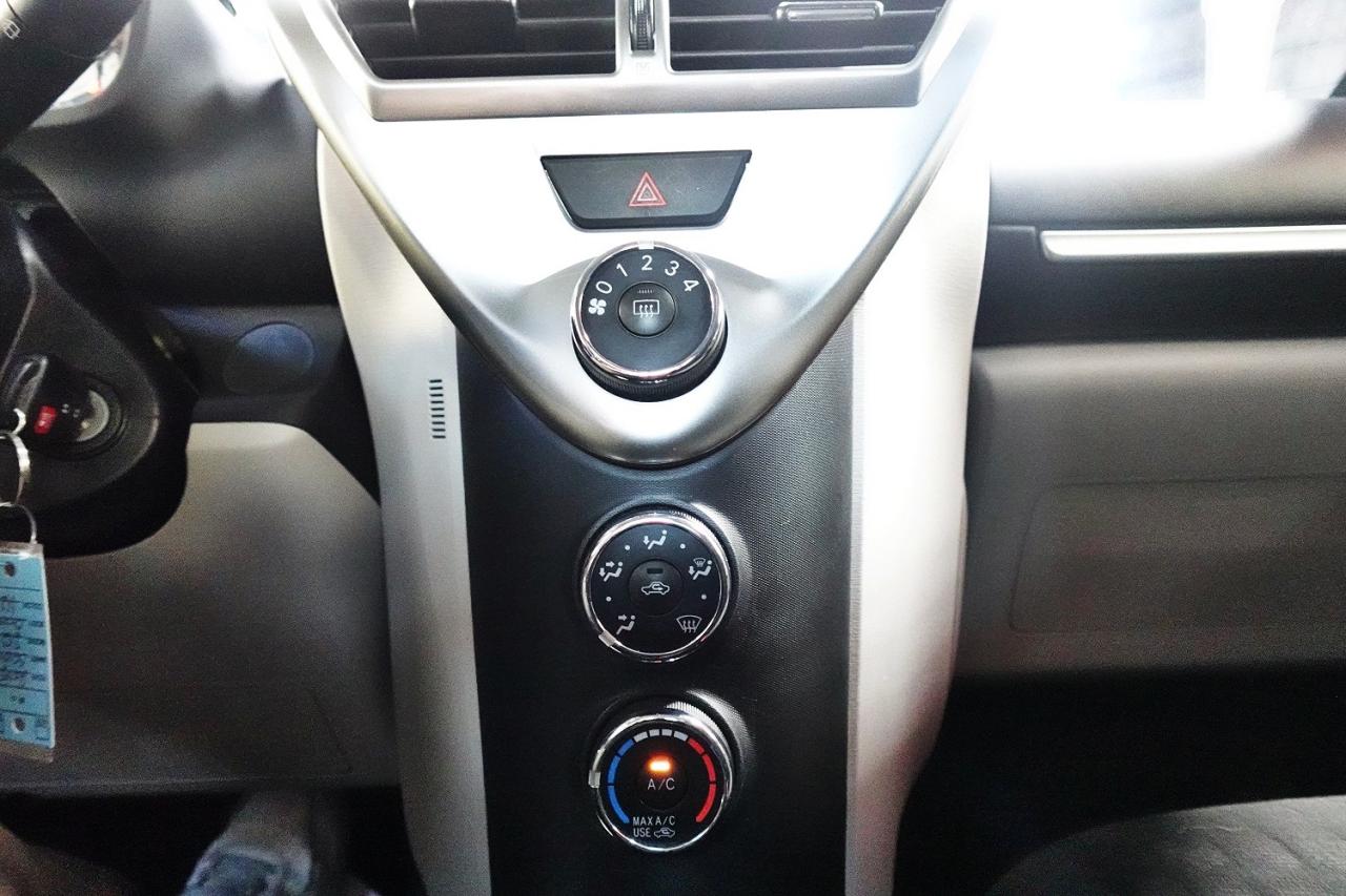 2015 Scion iQ 3dr HB, APPLE CAR PLAY ,0 CLAIM,WELL MAINTAIN Photo