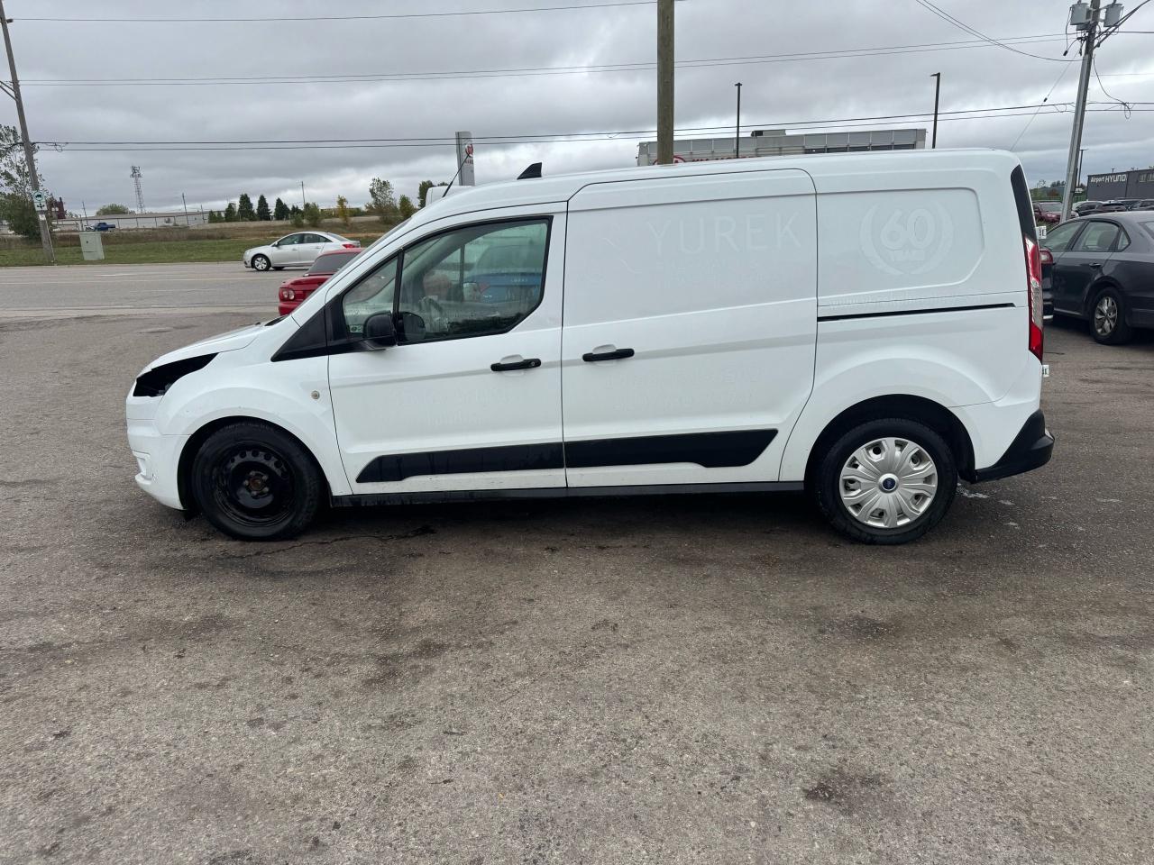 2022 Ford Transit Connect XLT, 4CYL, CARGO, GREAT FOR DELIVERY, AS IS - Photo #2