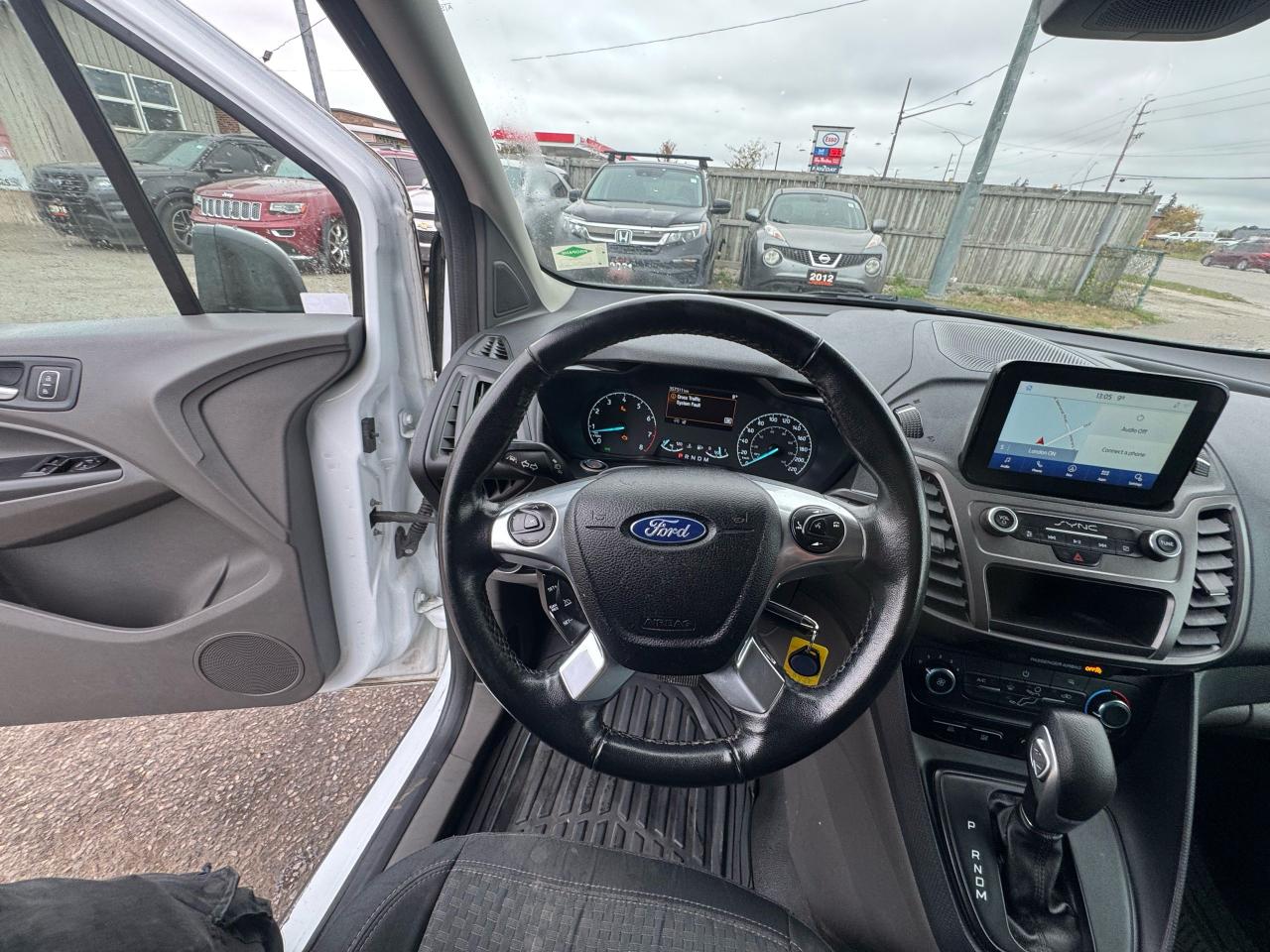 2022 Ford Transit Connect XLT, 4CYL, CARGO, GREAT FOR DELIVERY, AS IS - Photo #14