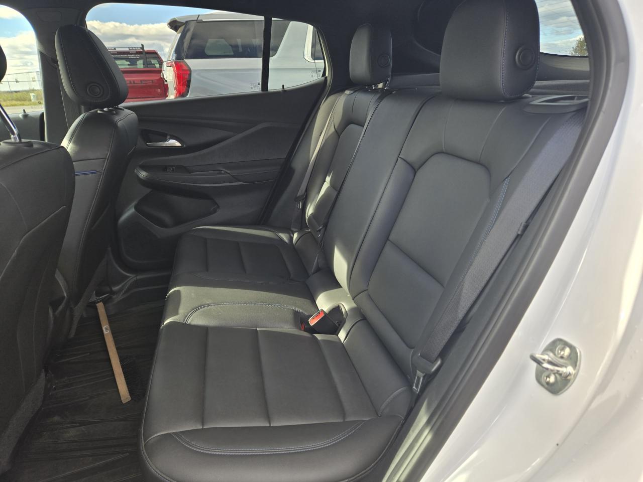 2024 Buick Envista Sport Touring - Photo #7