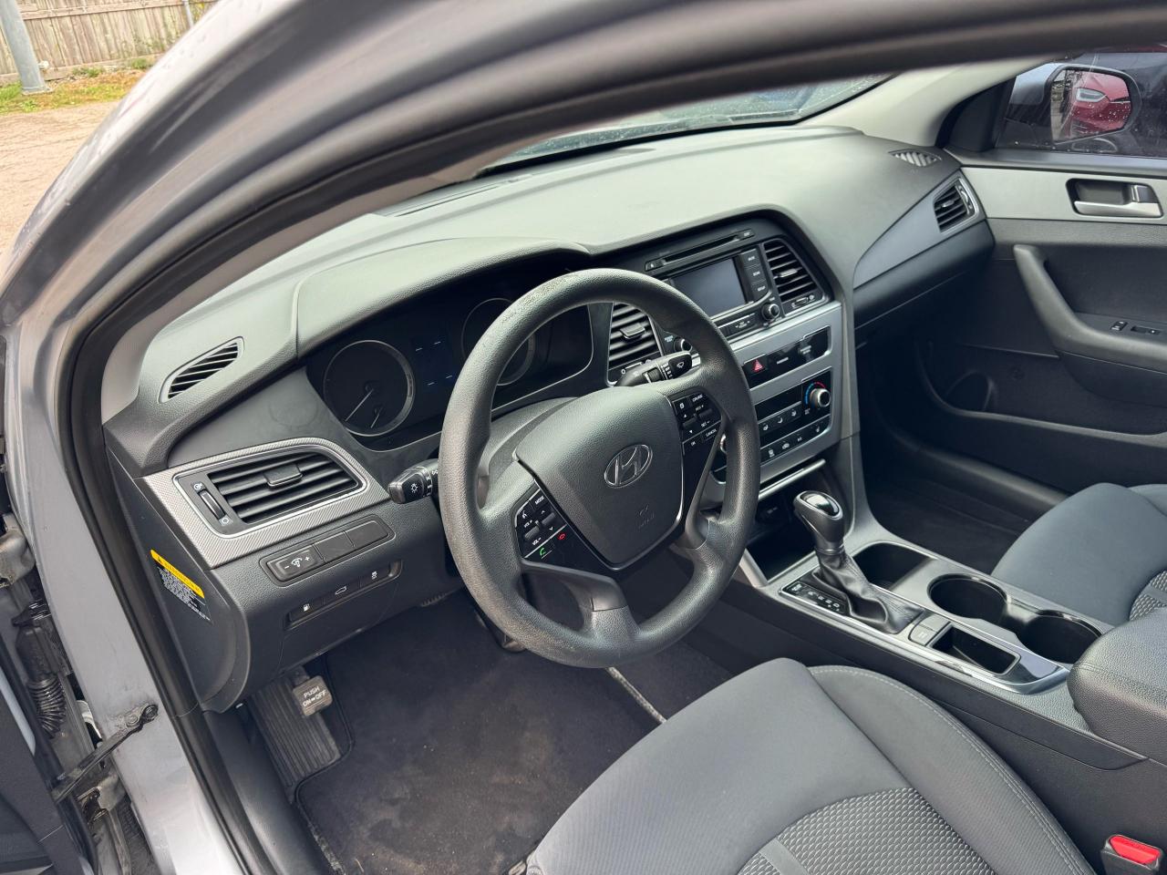 2017 Hyundai Sonata AS IS, 2.4L GL, WELL MAINTAINED, DRIVES GREAT - Photo #10