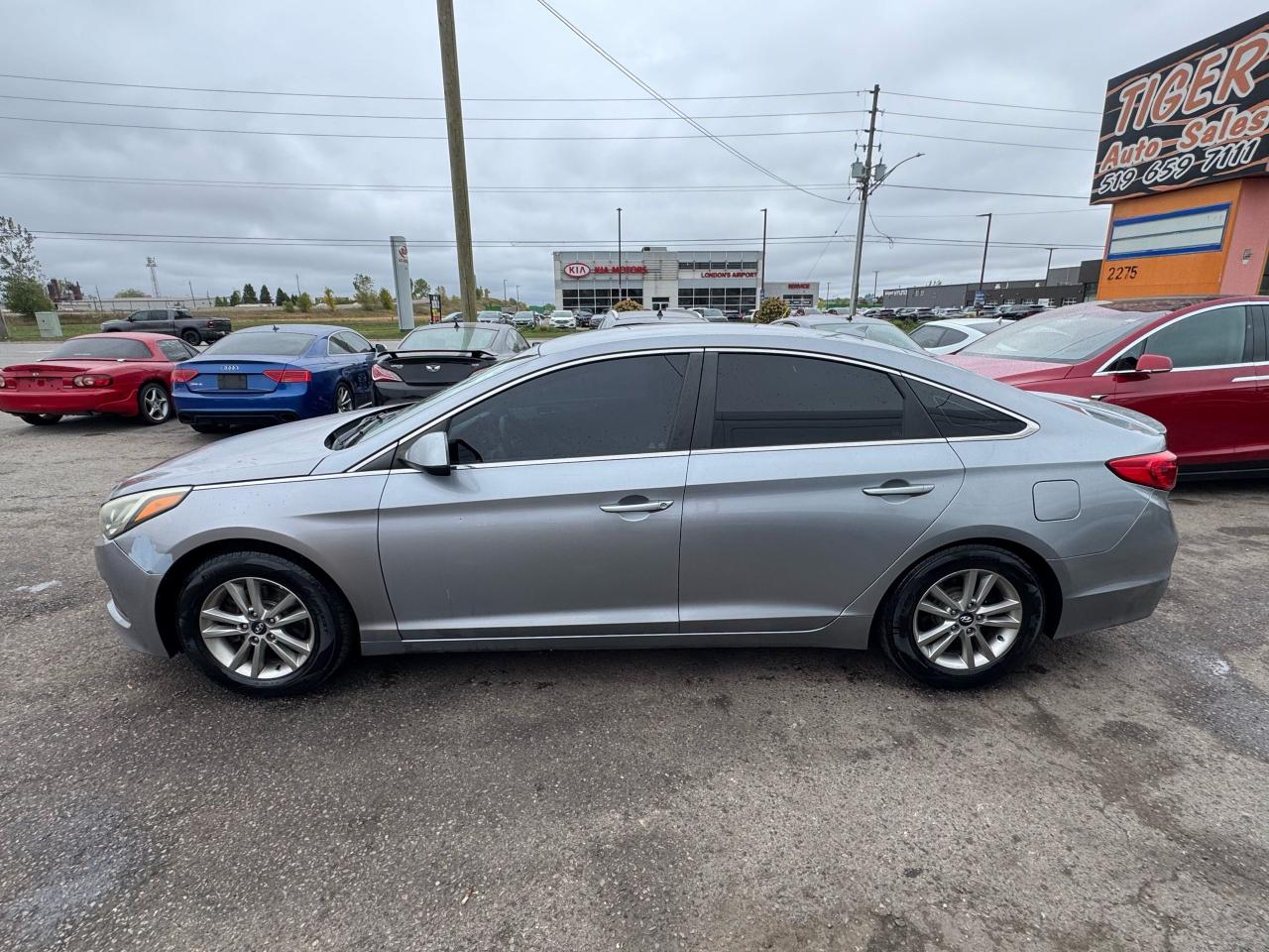 2017 Hyundai Sonata AS IS, 2.4L GL, WELL MAINTAINED, DRIVES GREAT - Photo #2