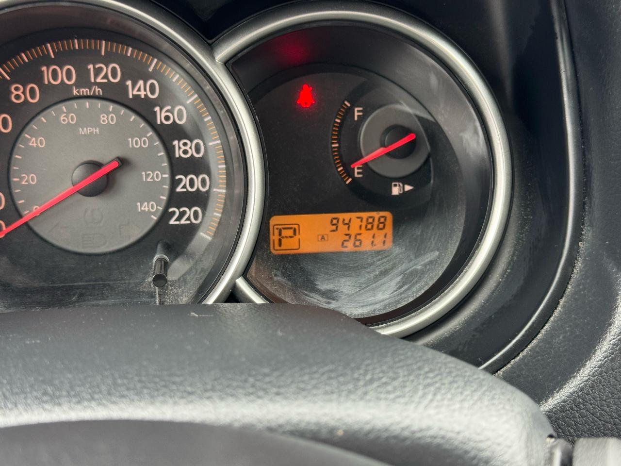 2008 Nissan Versa SL, HATCHBACK, ONLY 94,000KMS, AUTO, CERTIFIED - Photo #15