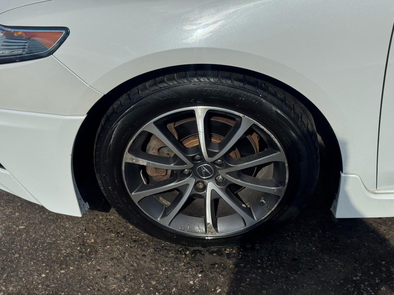 2015 Acura TLX V6, AWD, ONLY 112KMS, CERTIFIED - Photo #9