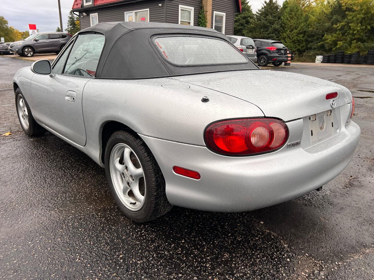 2003 Mazda Miata MX-5 conv manual Photo5