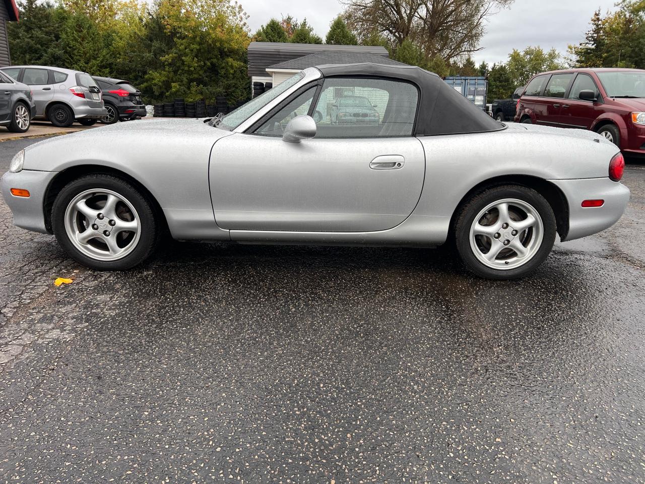 2003 Mazda Miata MX-5 conv manual Photo6