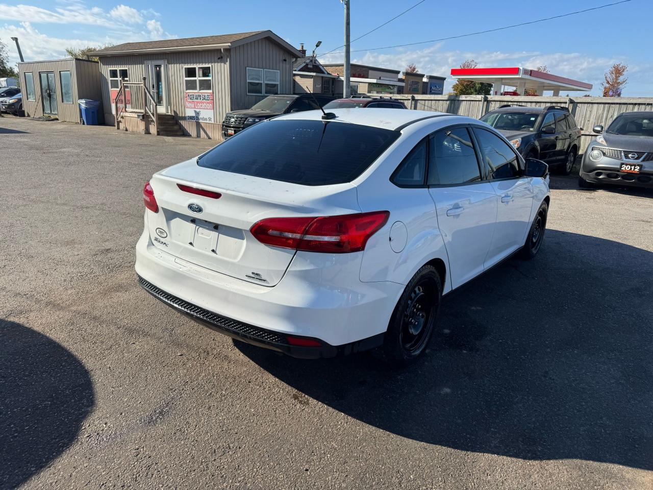 2016 Ford Focus SE, WELL MAINTAINED, ONLY 114KMS, CERTIFIED - Photo #5