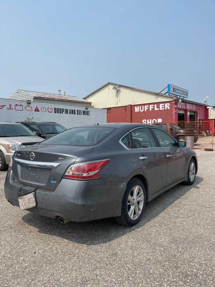 2015 Nissan Altima 2.5 SV - Photo #6