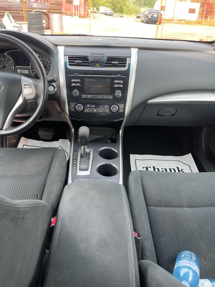 2015 Nissan Altima 2.5 SV - Photo #12