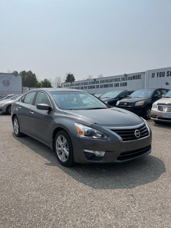 2015 Nissan Altima 2.5 SV - Photo #16