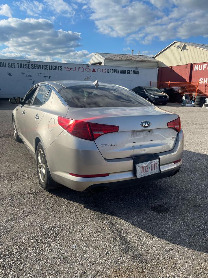 2013 Kia Optima LX - Photo #8