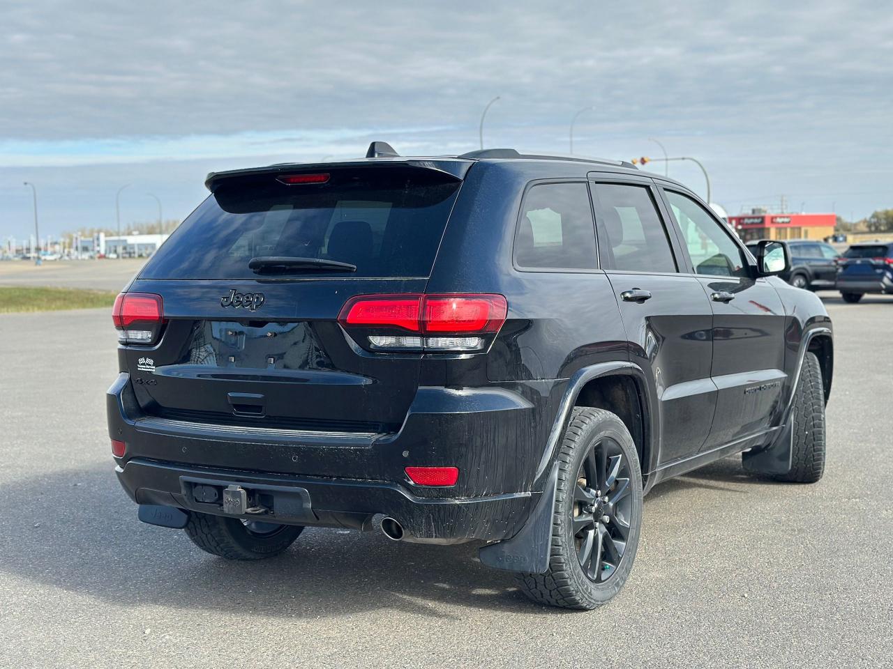 2021 Jeep Grand Cherokee ALTITUDE 4X4 Photo4