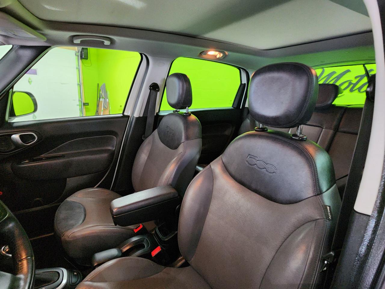 2014 Fiat 500L Lounge Sunroof Leather Rear Cam Heated Seats - Photo #23