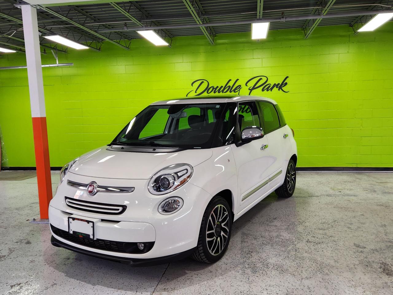 Used 2014 Fiat 500L Lounge Sunroof Leather Rear Cam Heated Seats for sale in Pickering, ON