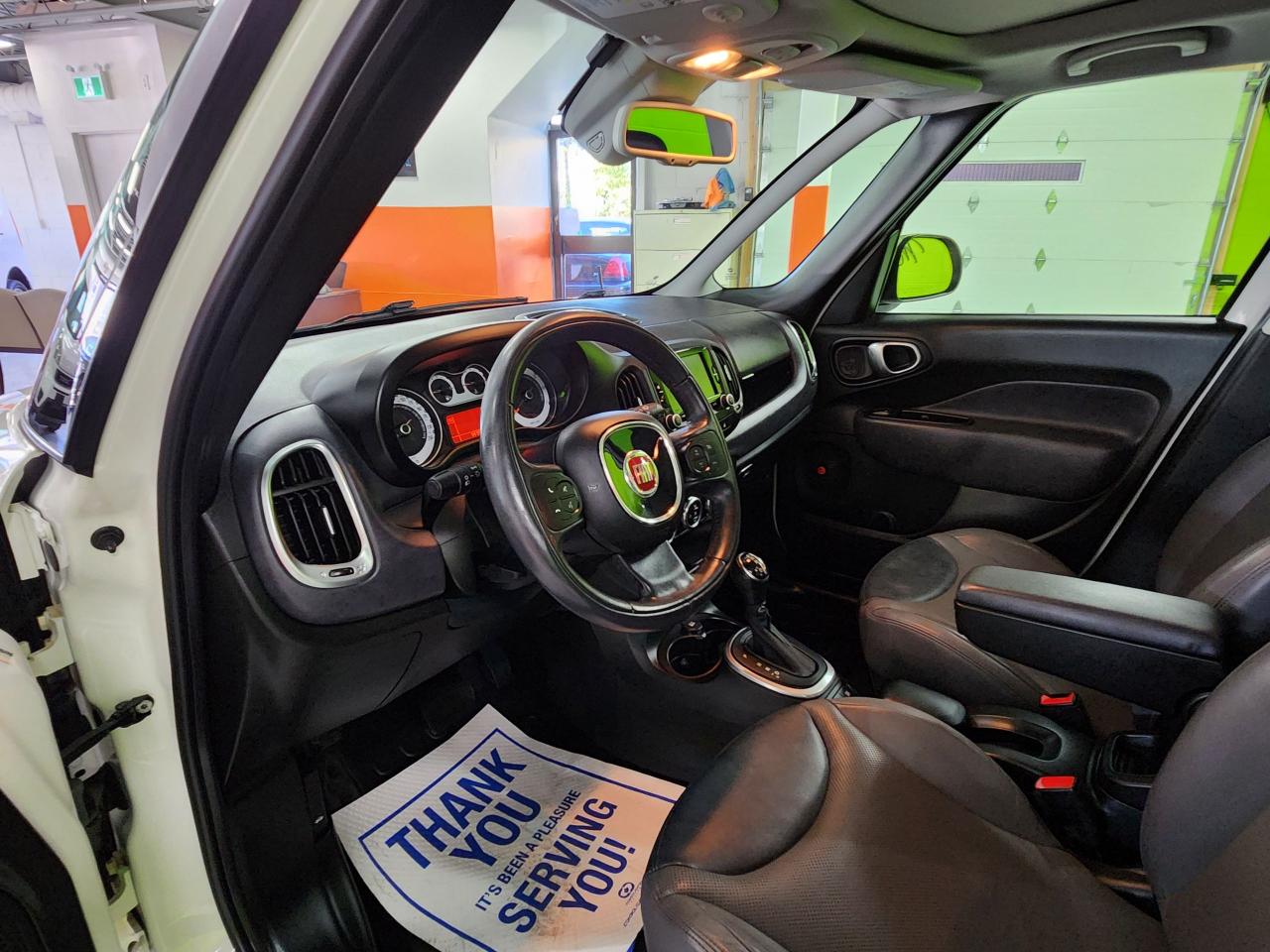 2014 Fiat 500L Lounge Sunroof Leather Rear Cam Heated Seats - Photo #22
