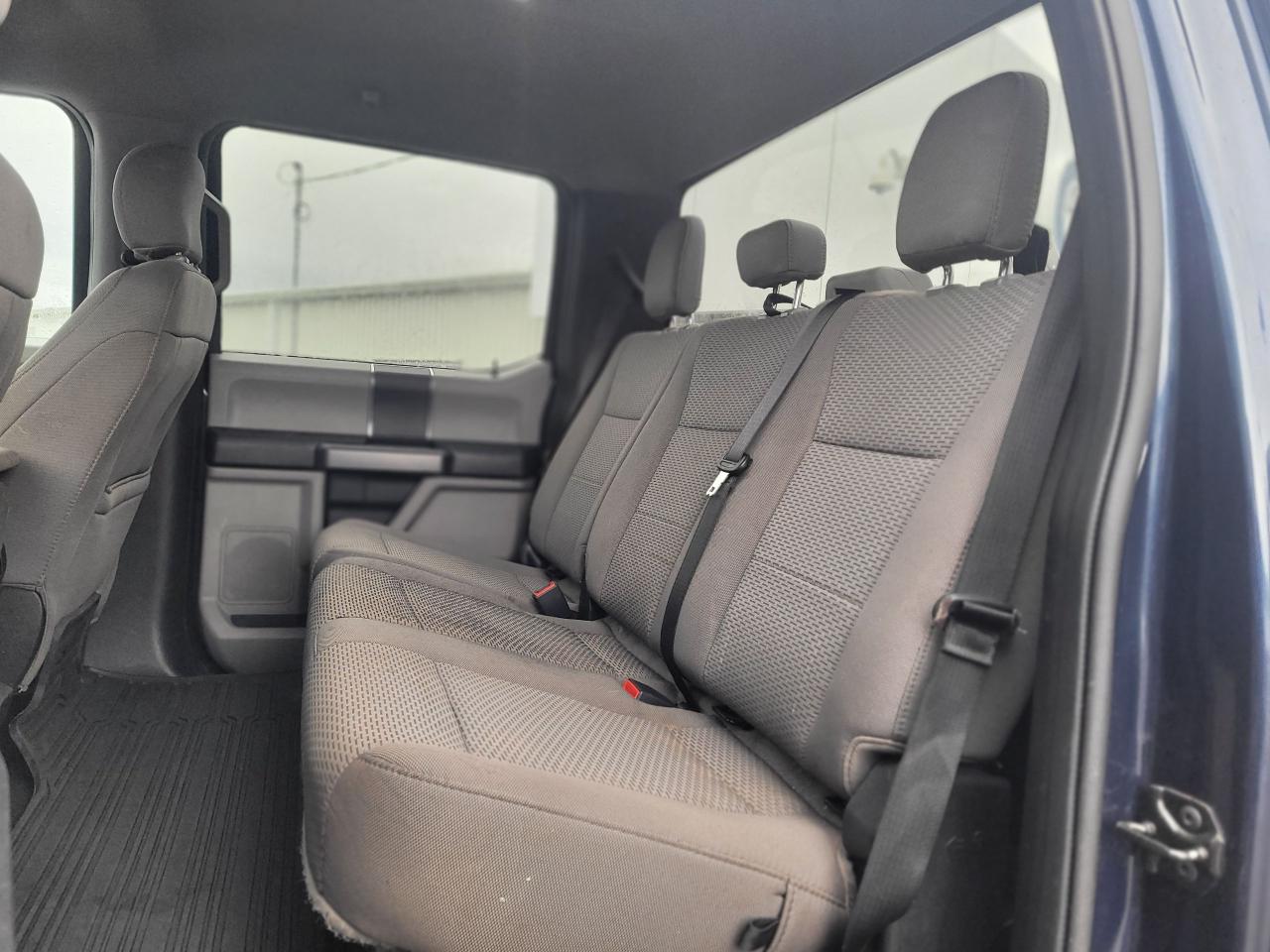 2020 Ford F-250 Super Duty XLT 4X4 SUPERCREW W/ 8FT BOX Photo5