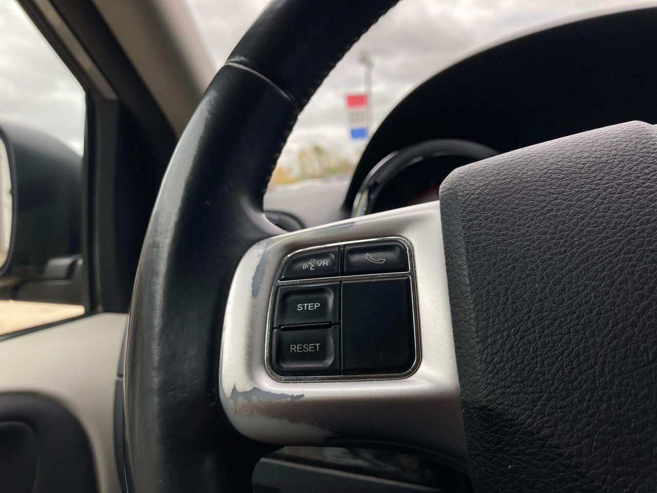 2015 Dodge Grand Caravan SXT - Photo #17