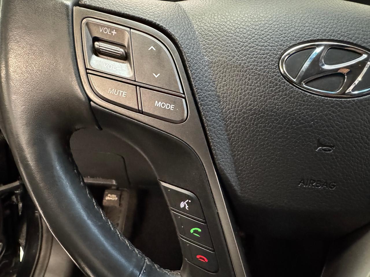 2017 Hyundai Santa Fe Sport Premium+Camera+Bluetooth+LOW KMS+CLEAN CARFAX Photo