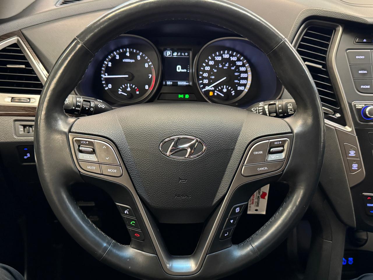 2017 Hyundai Santa Fe Sport Premium+Camera+Bluetooth+LOW KMS+CLEAN CARFAX Photo