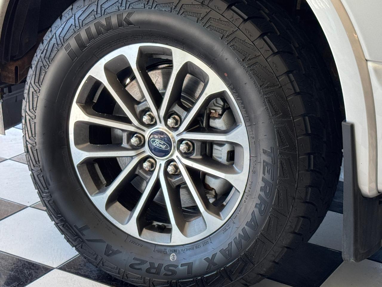 2019 Ford F-150 XLT 4WD SuperCrew 6.5' Box+New Tires+Brakes Photo50