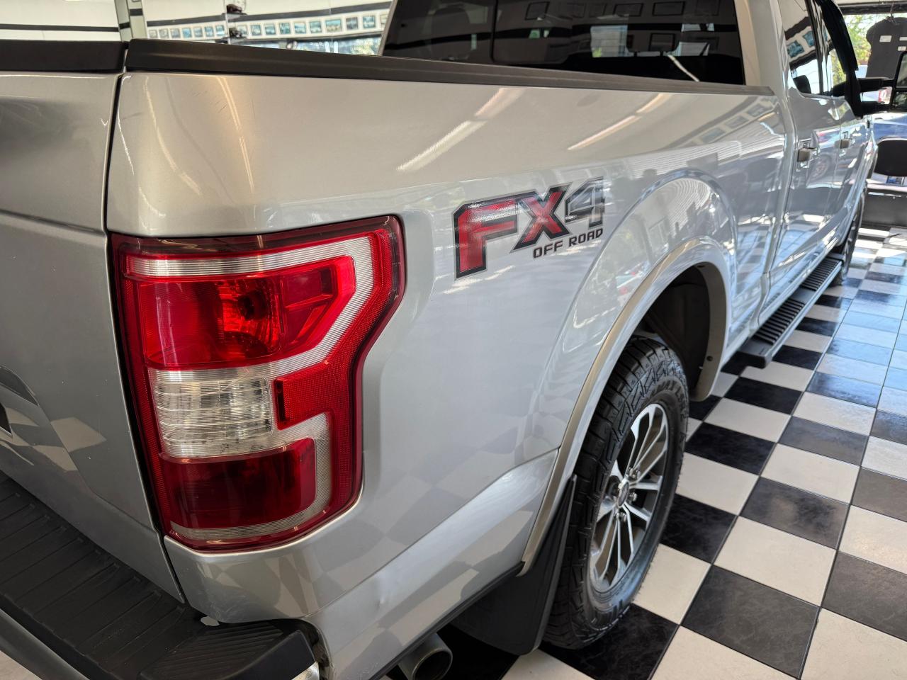 2019 Ford F-150 XLT 4WD SuperCrew 6.5' Box+New Tires+Brakes Photo40