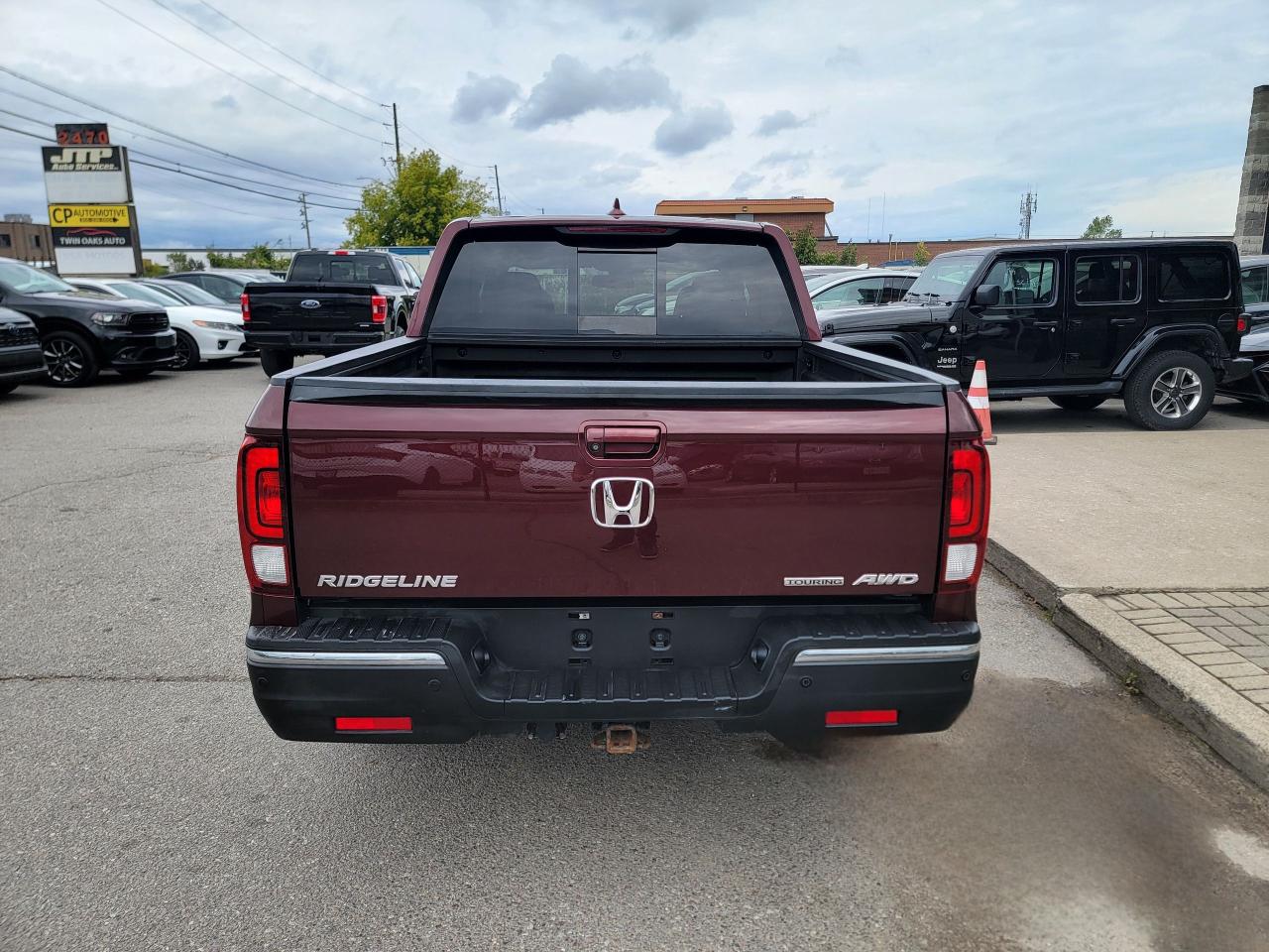2018 Honda Ridgeline TOURING - Photo #6