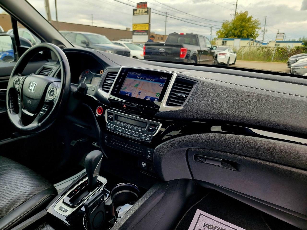 2018 Honda Ridgeline TOURING - Photo #15