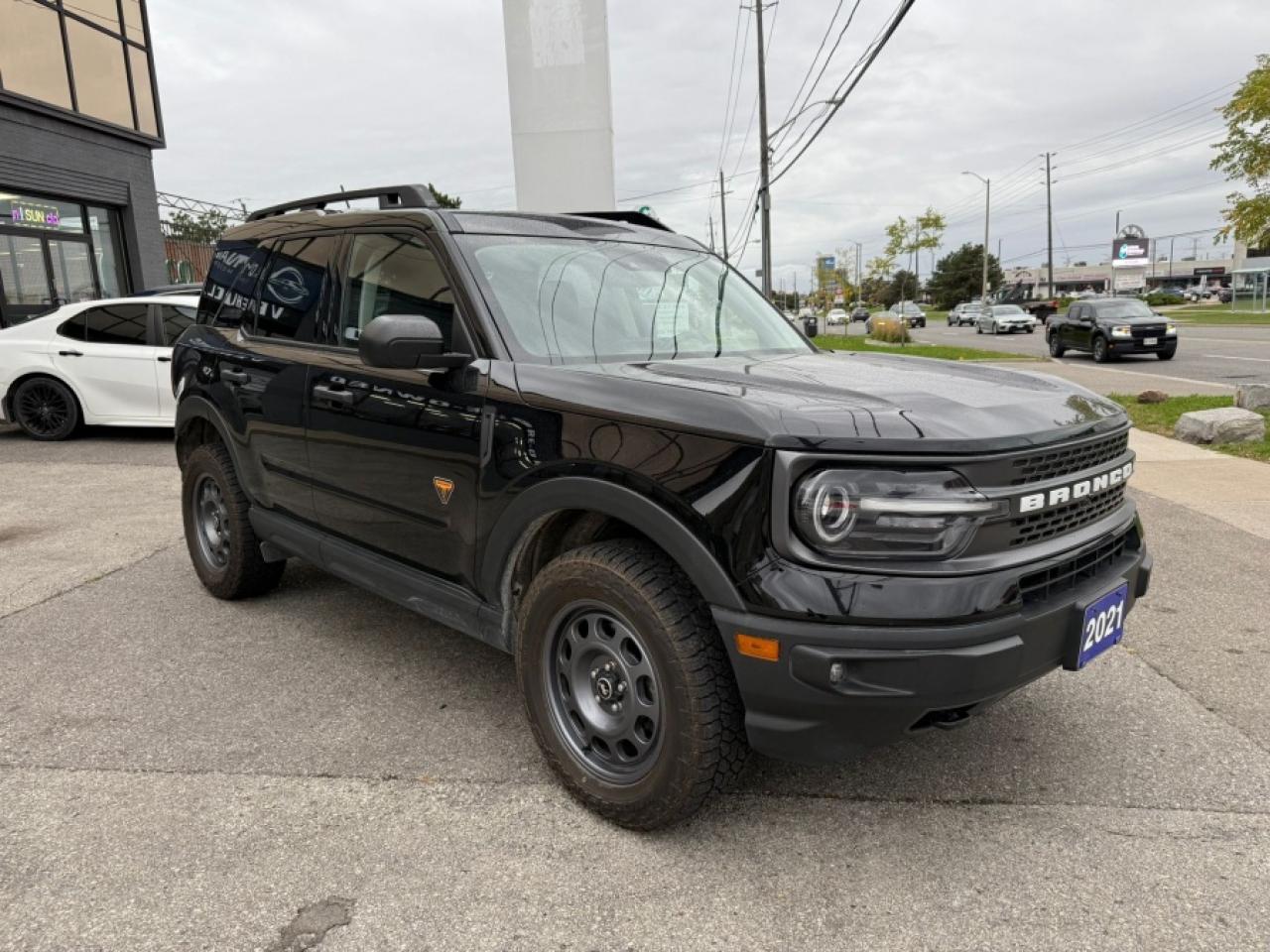 2021 Ford Bronco Sport BADLANDS/ 2.0L TURBO/ CARPLAY/ REAR CAM/ BLINDSPOT - Photo #3