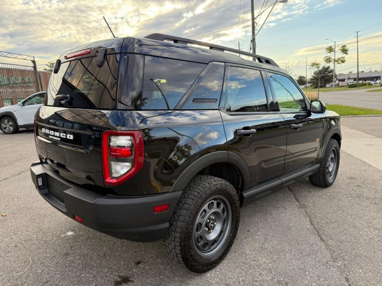 2021 Ford Bronco Sport BADLANDS/ 2.0L TURBO/ CARPLAY/ REAR CAM/ BLINDSPOT - Photo #5